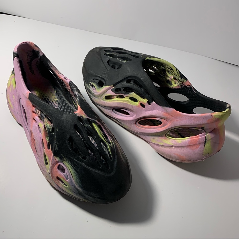 Trendy Foam Runners